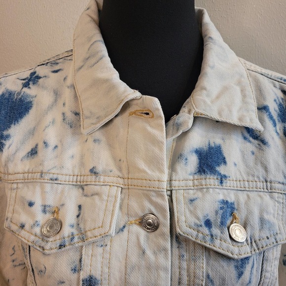 Free People NWT Rumors Acid Wash Denim Button‎ Jacket Jones Tie Dye Blue Small - Picture 4 of 14